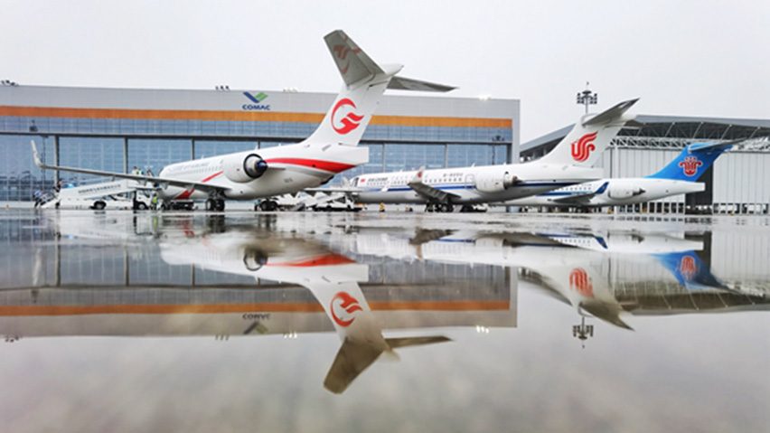 ARJ21飞机正式入编国航东航南航机队-星拓行业资讯.jpg